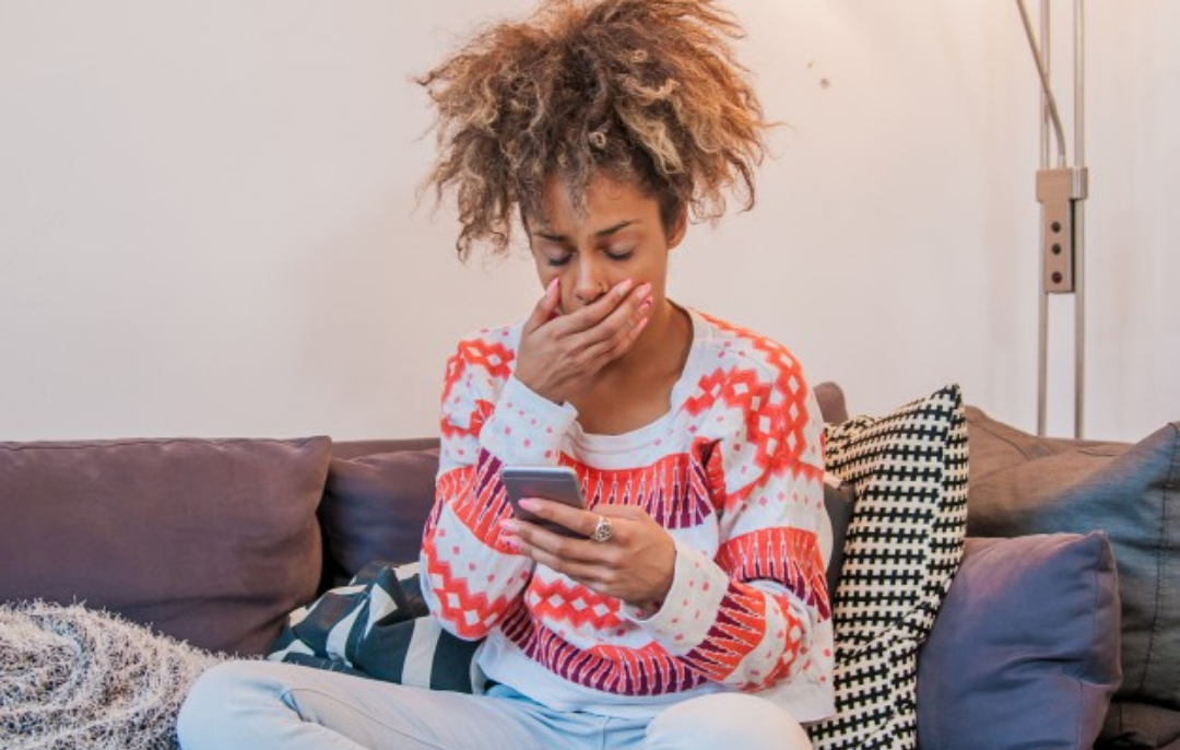 Sente-se cansado? Dê uma vista de olhos nas 15 dicas para relaxar no conforto da sua casa