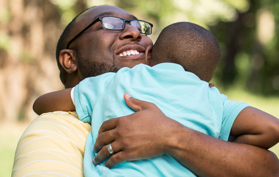 5 Frases para substituir o “não chore” aos seus filhos